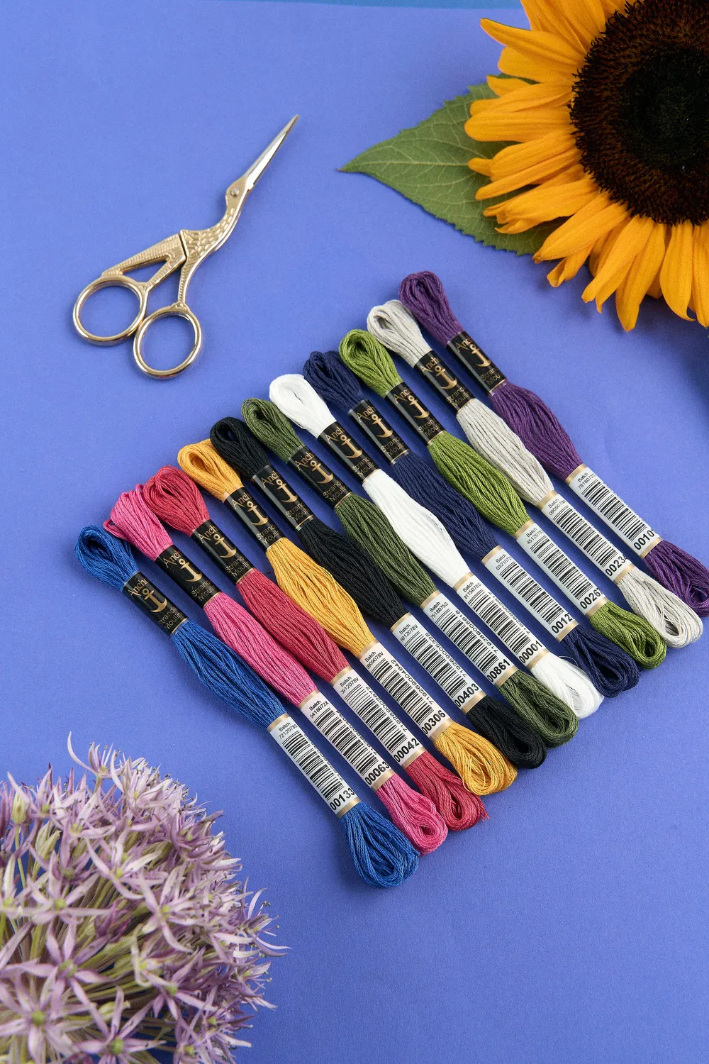 Anchor Frida Kahlo Palette Sticktwist Set 11 Stränge bunt