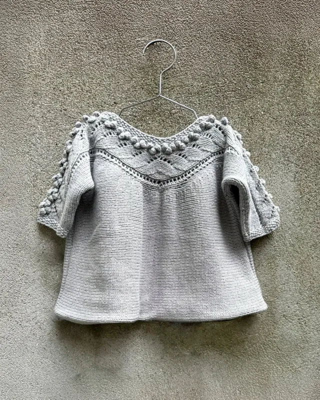 Knitting for Olive Blueberry Blouse Strickanleitung Kinderbluse Lochmuster