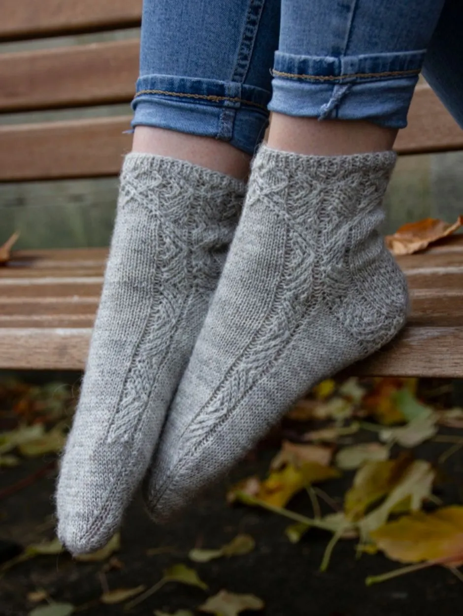 John Arbon Truuduse Socks Strickset Mizzle Sockenwolle Vikkel