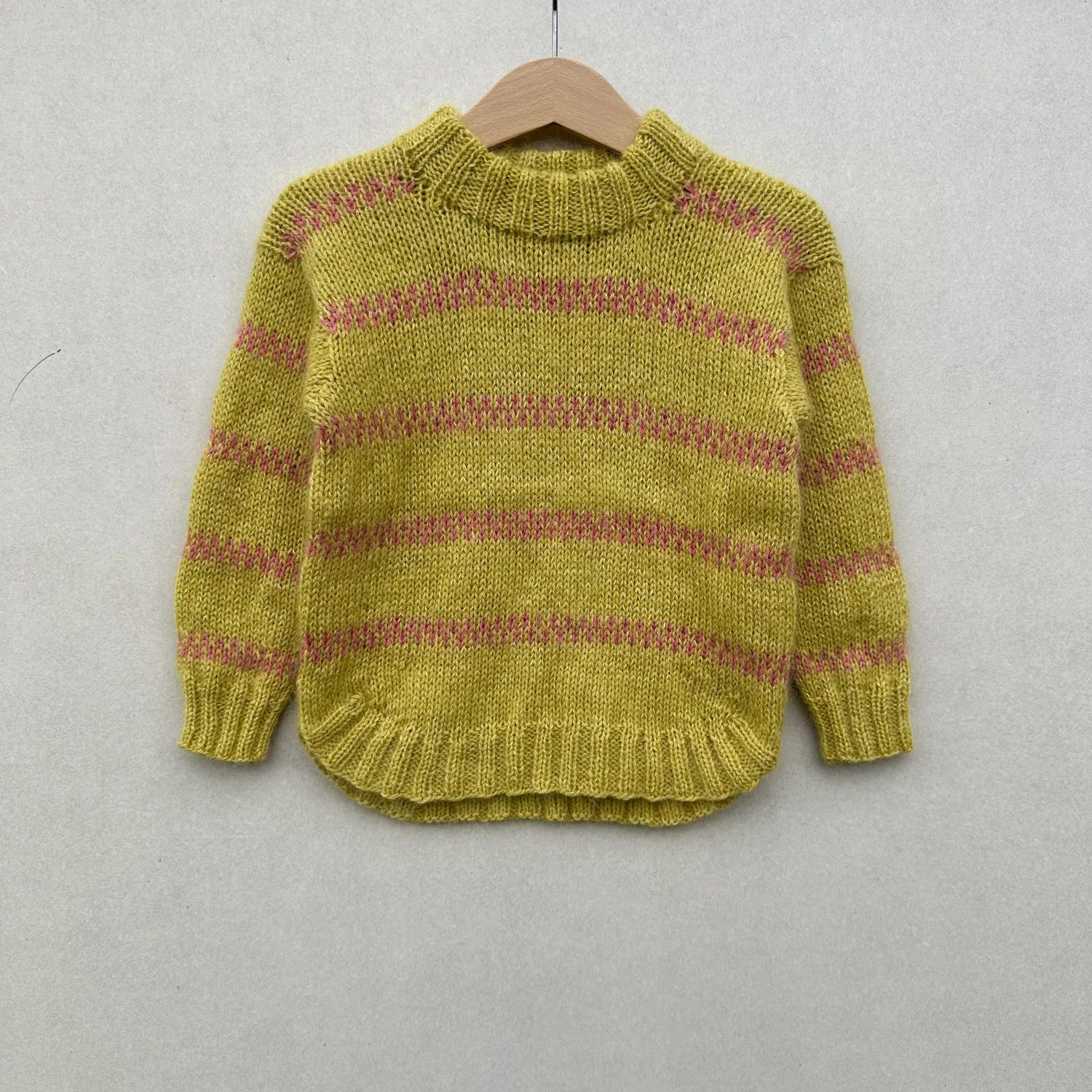 Knitting for Olive Lindgren Sweater Kids Anleitung Streifen