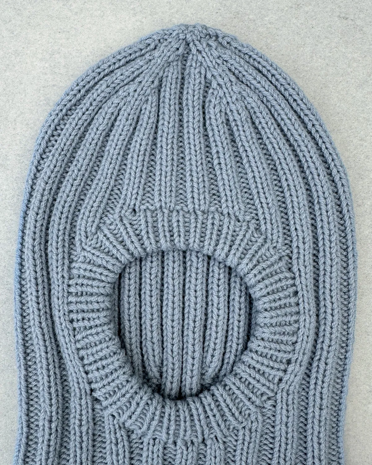 Olive's Ribbed Balaclava Anleitung deutsch Sturmhaube Rippenmuster