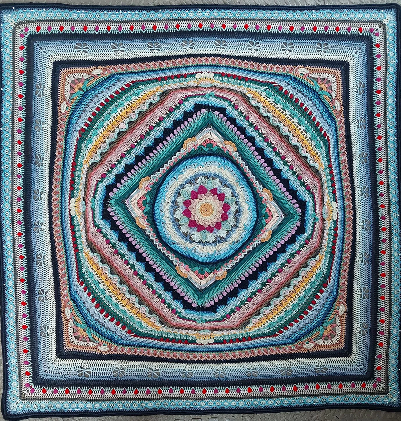 Scheepjes Sophie's Universe Buch Häkelanleitung
