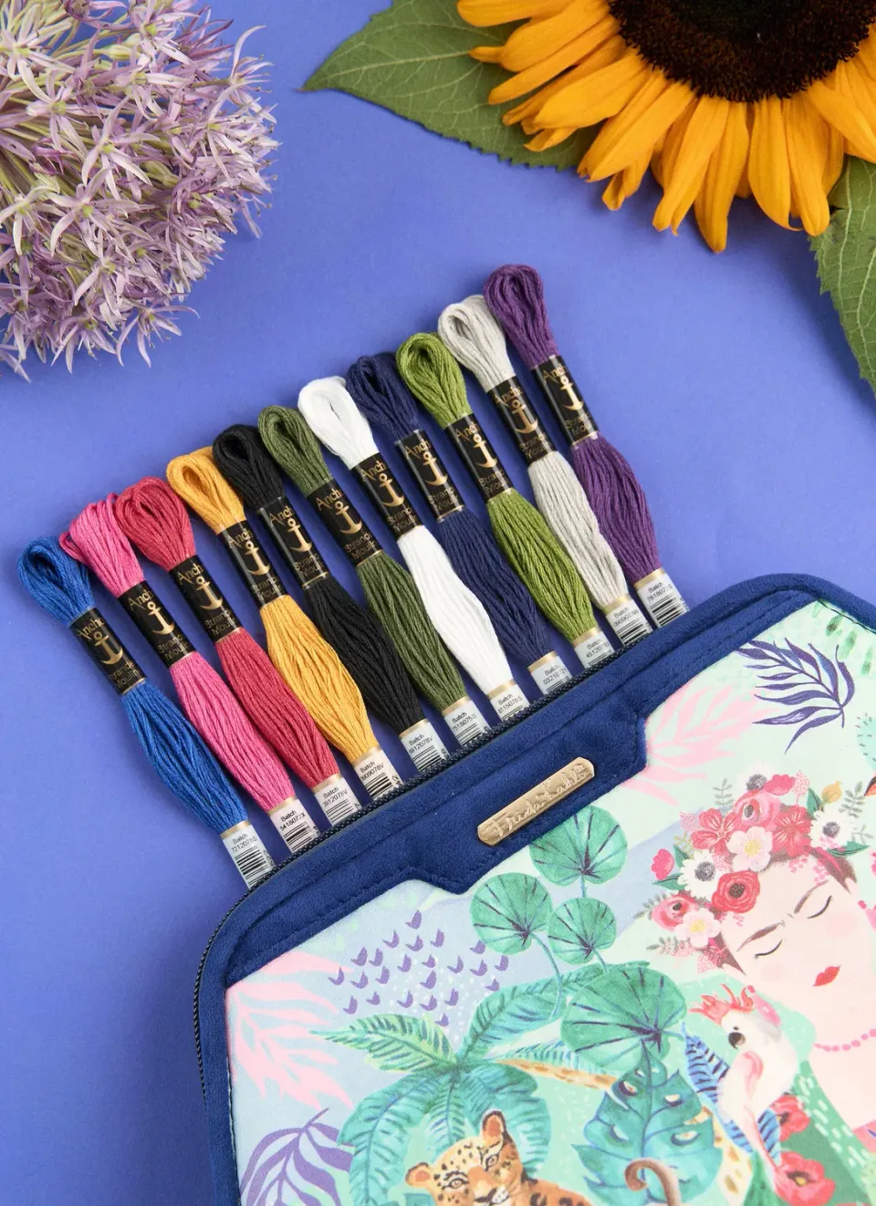 Anchor Frida Kahlo Palette Sticktwist Set 11 Stränge bunt