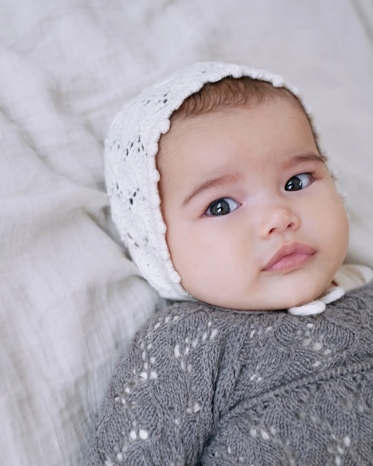 Knitting for Olive Holly Bonnet Strickanleitung Preemie-18M Spitze