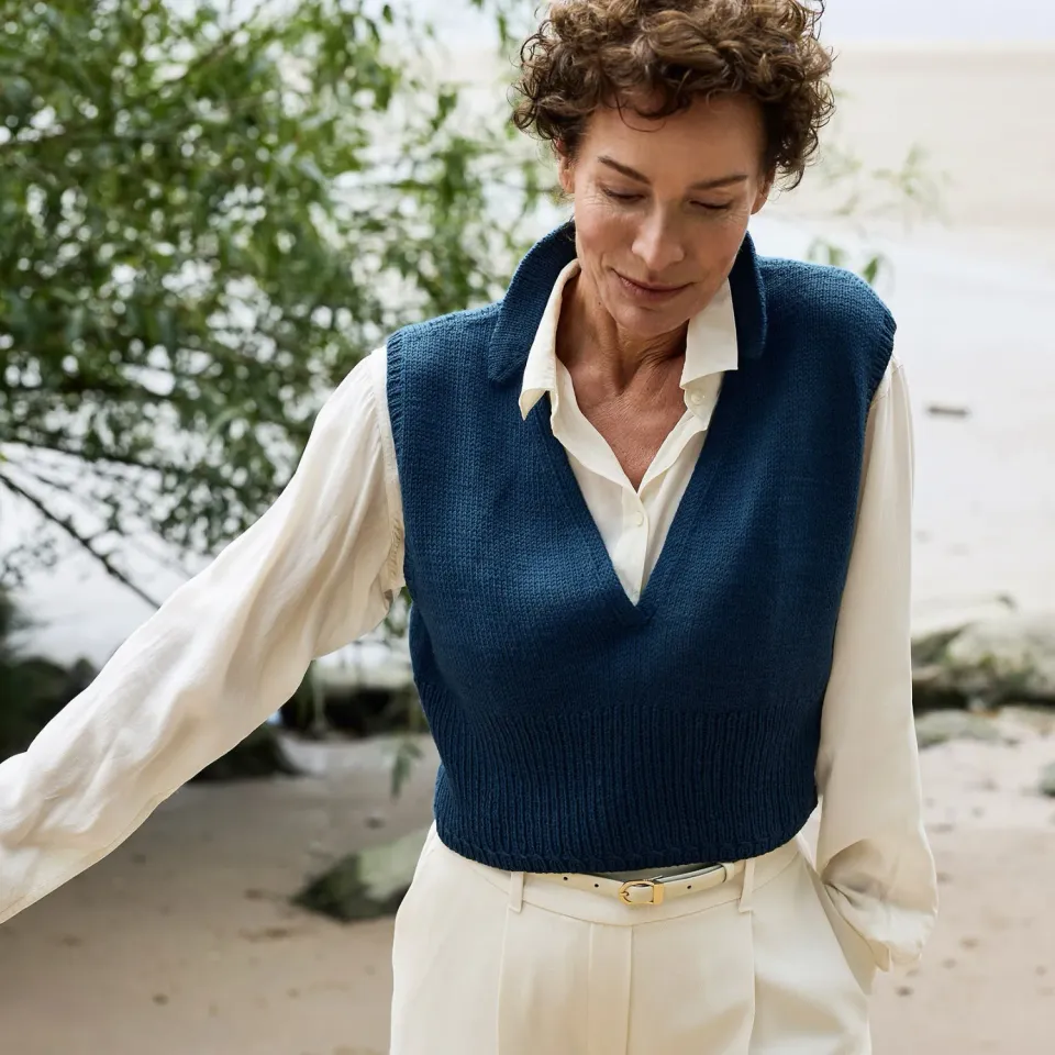 Rosy Green Wool Waymark Vest Strickanleitung Top Download V-Ausschnitt