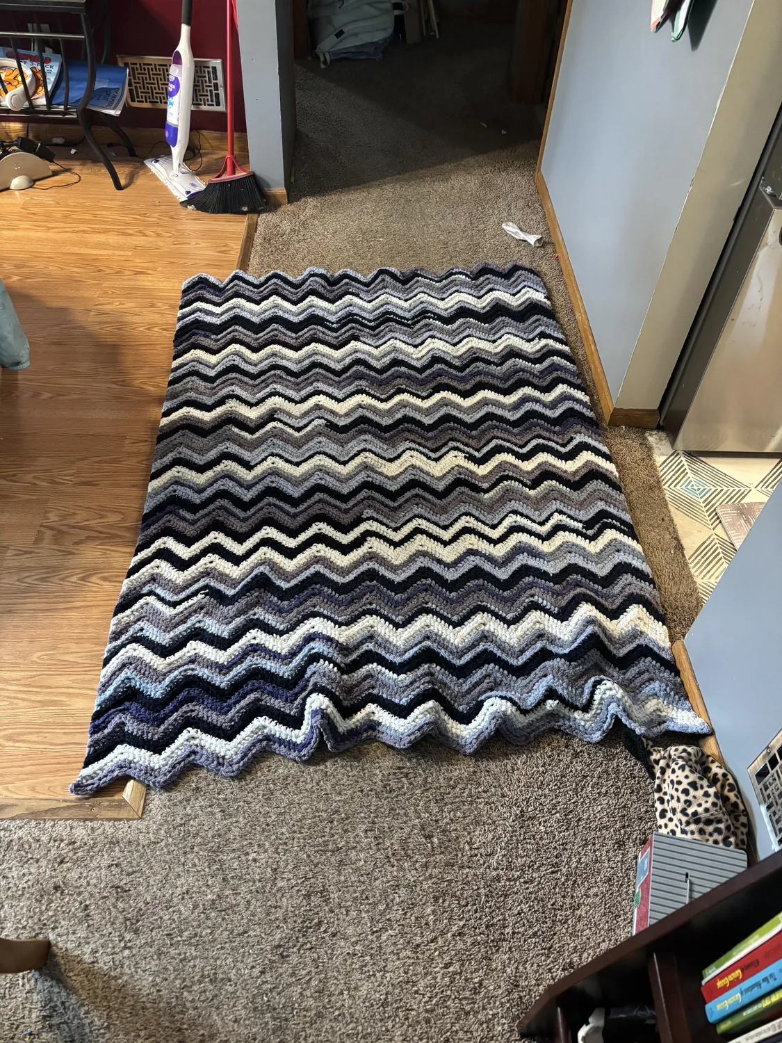 Bernat Blanket Patchwork Garn 300g Chenille Decken