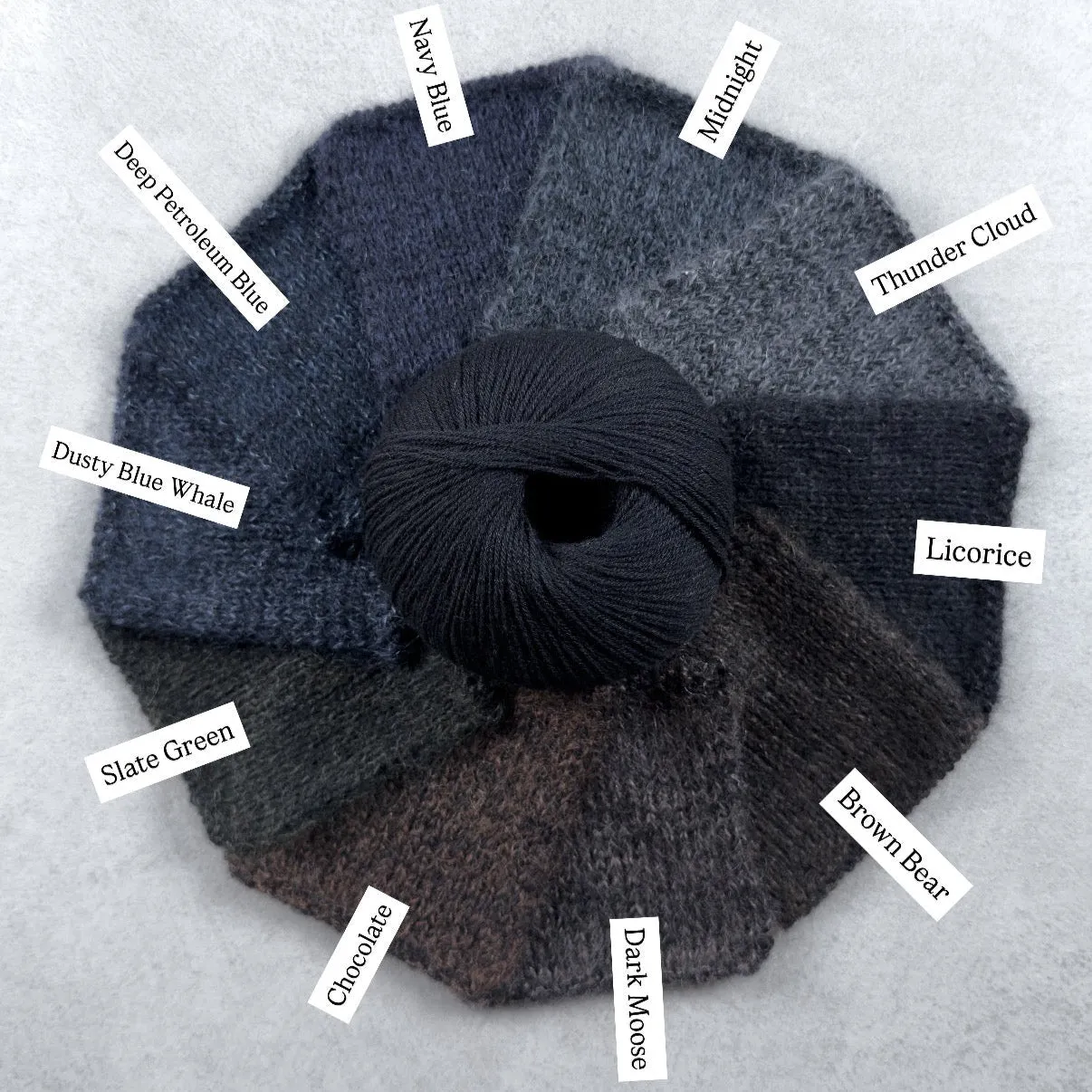 Knitting for Olive Merino Wolle Licorice Schwarz kühles Winter-Schwarz