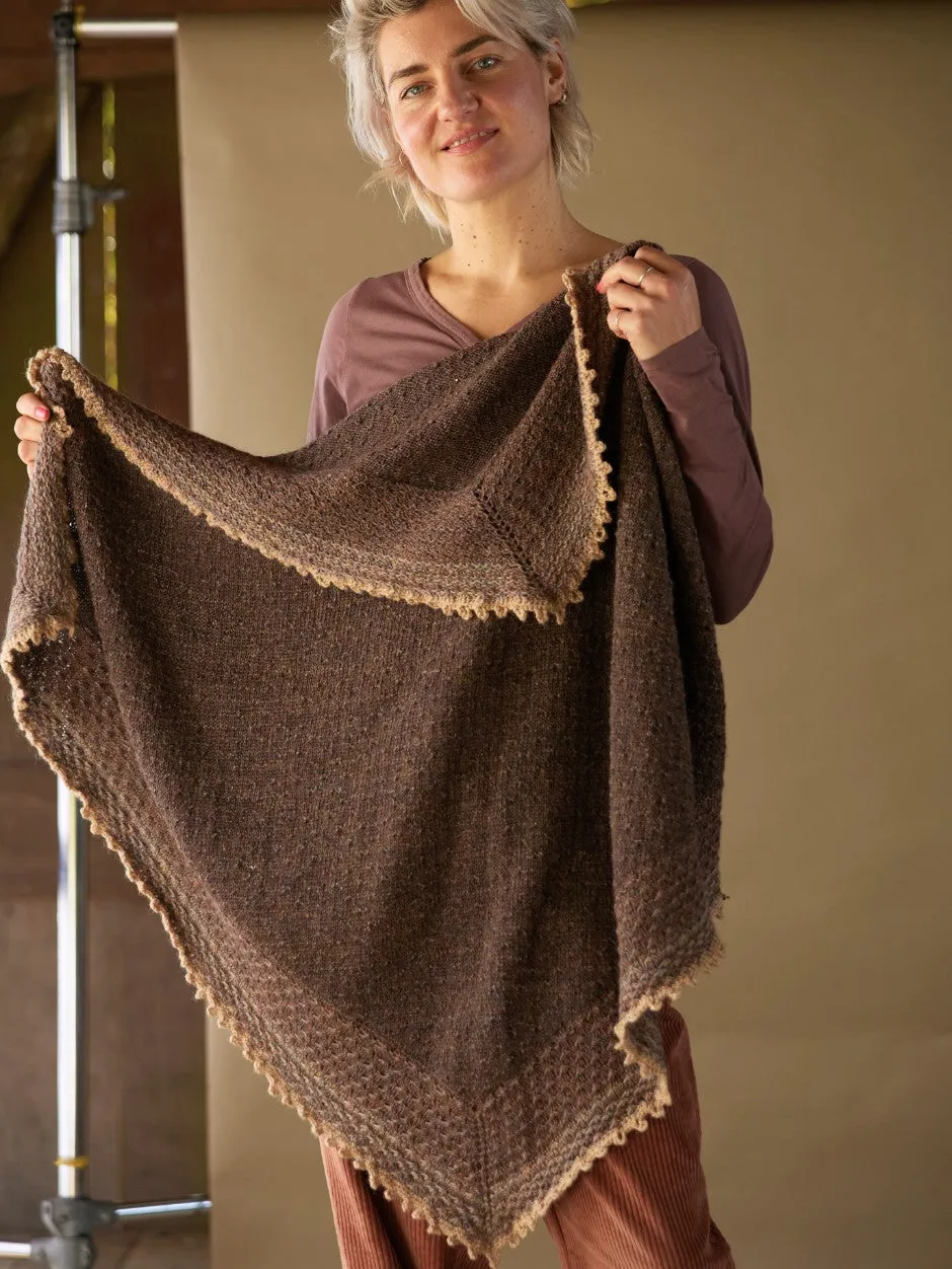 John Arbon Stars in the Sky Tuch Strickkit Warm Browns Gr.1