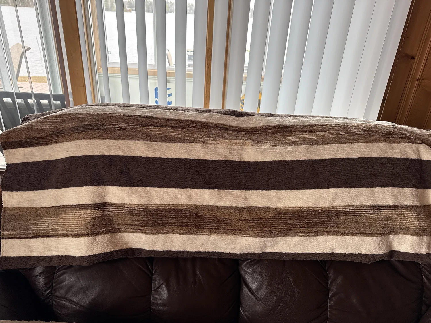 Bernat Blanket Chenillegarn 300g Polyester Deckenwolle