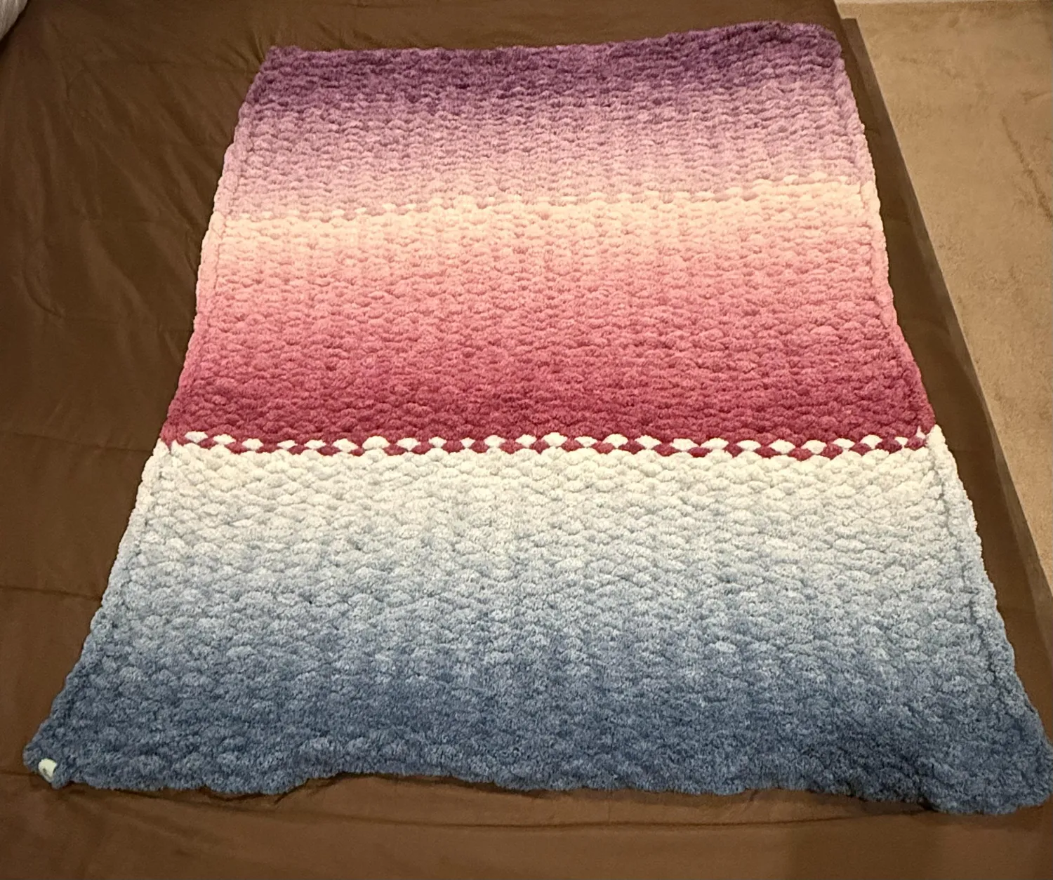 Bernat Blanket Extra Thick Garn 600g Farbverlauf
