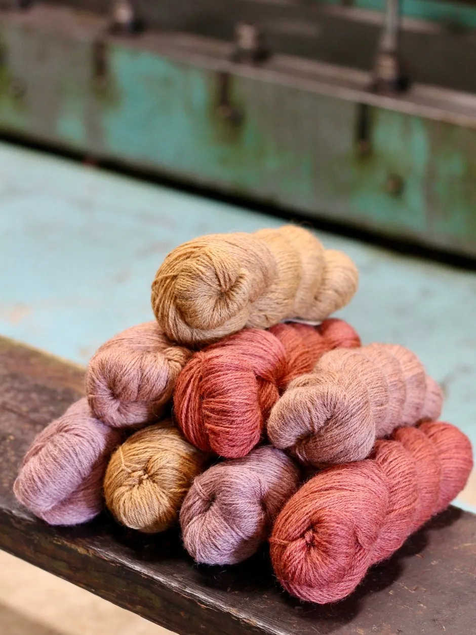 John Arbon Heirloom 4ply Wolle Apple Blossom 100g