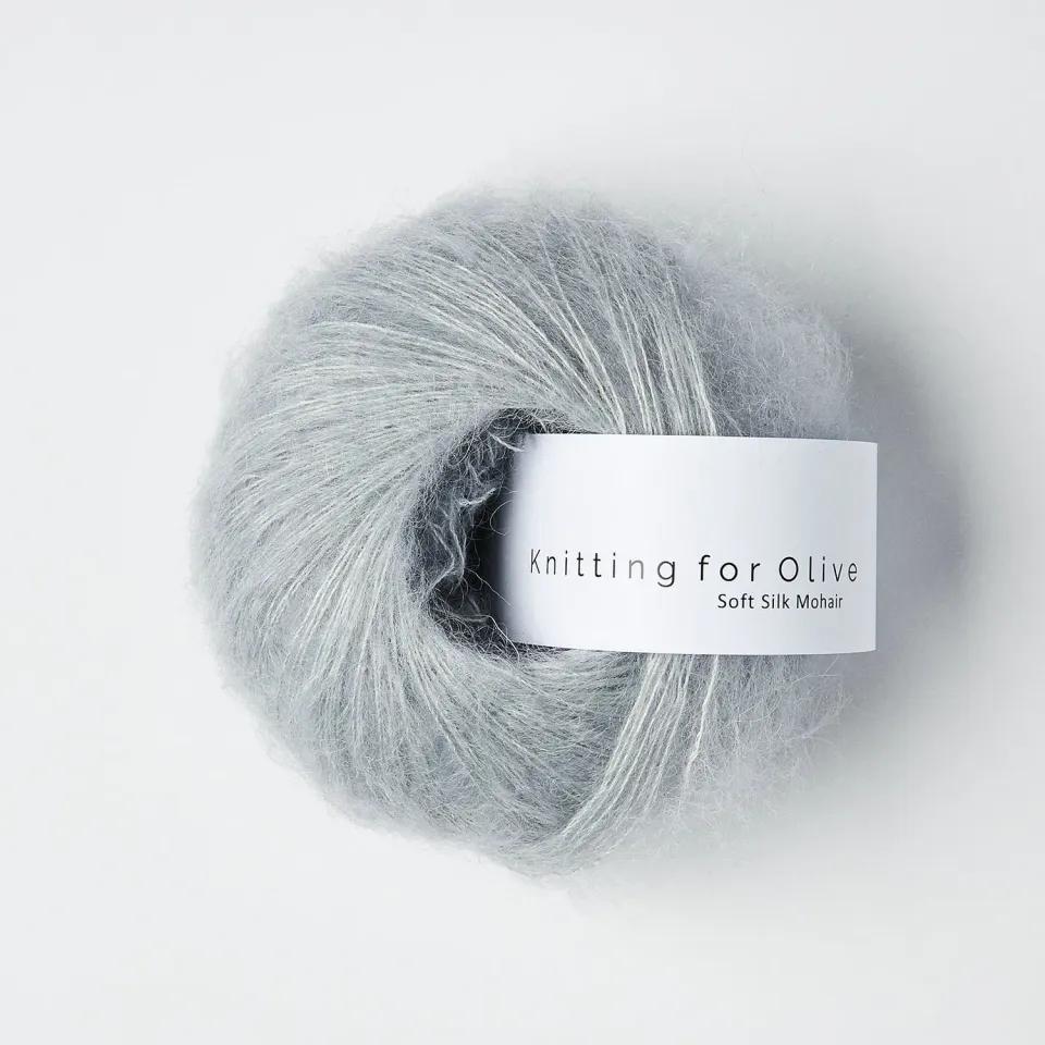 Knitting for Olive Soft Silk Mohair Strickgarn Soft Blue Hellblau