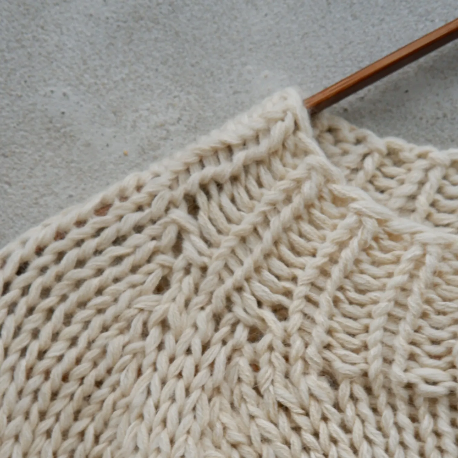 Knitting for Olive Bertha Sweater Strickanleitung deutsch grob