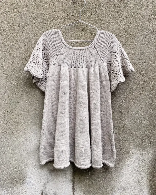 Knitting for Olive Lace Bat Anleitung Kinderkleid deutsch