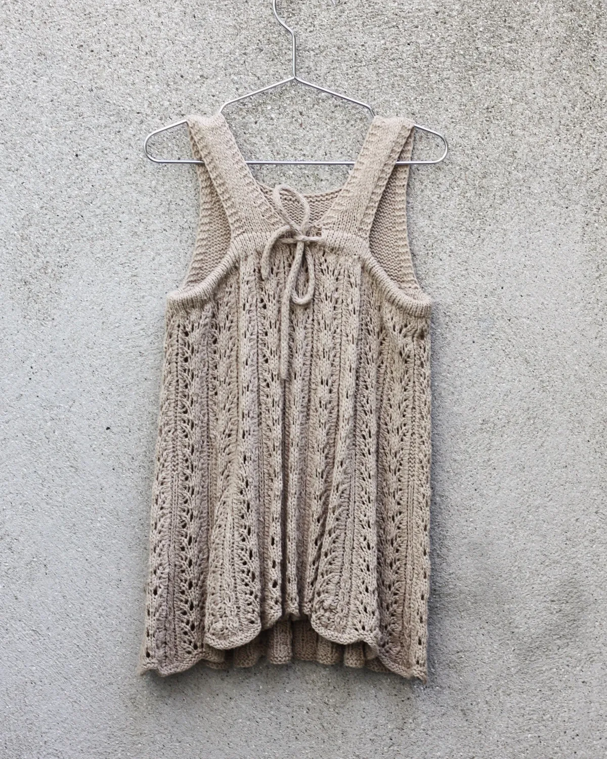 Knitting for Olive Summer Lace Dress Anleitung Deutsch Lochmuster