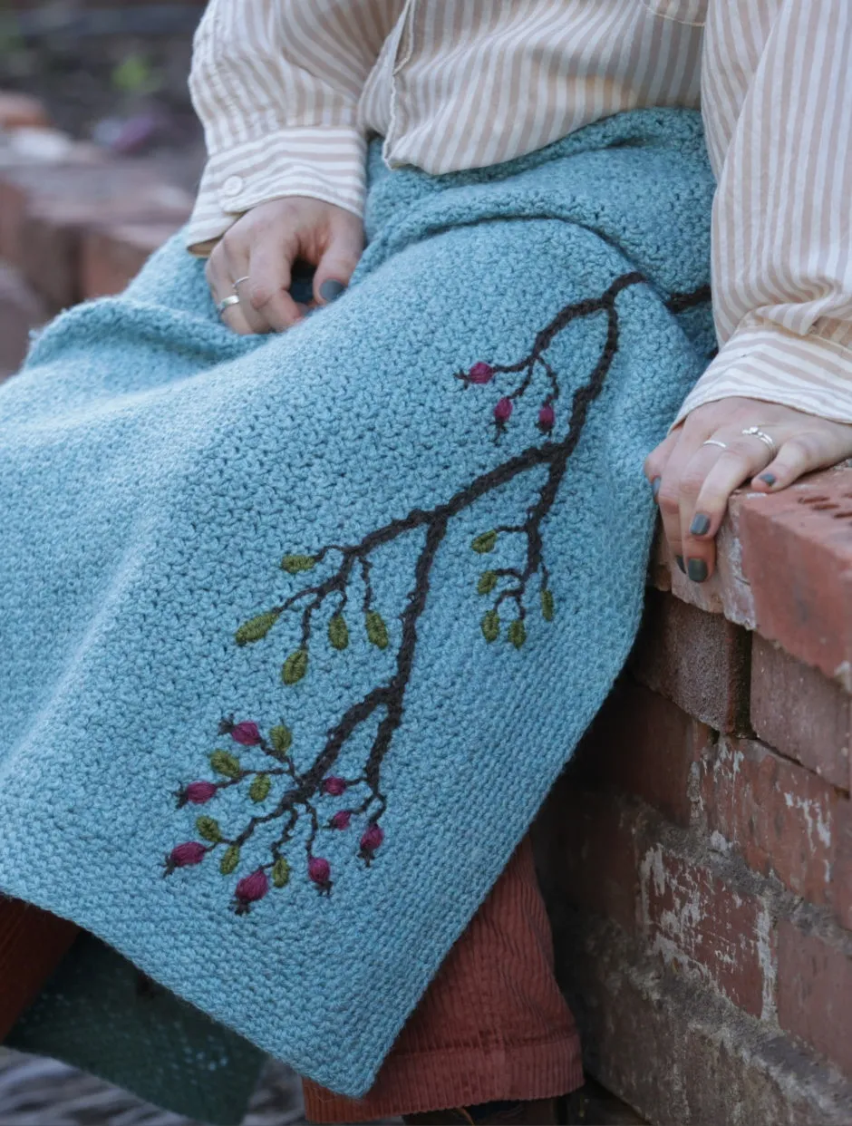 John Arbon Rambling Rose Decken-Strickkit Sunflowers
