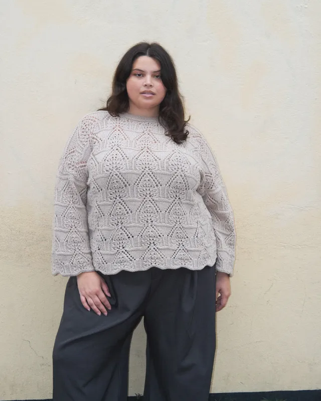 Knitting for Olive Madeleine Strickanleitung Lochmusterpullover deutsch
