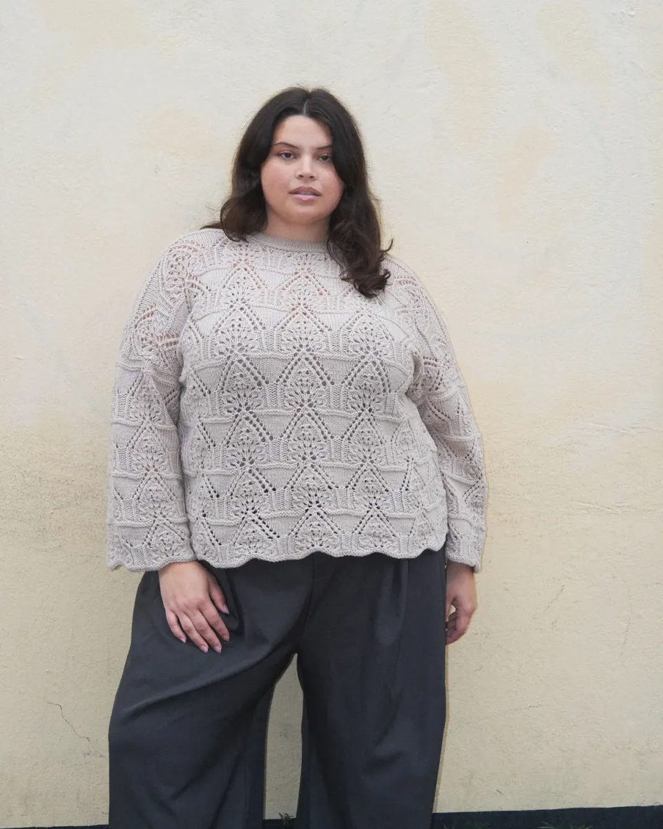 Knitting for Olive Madeleine Strickanleitung Lochmusterpullover deutsch