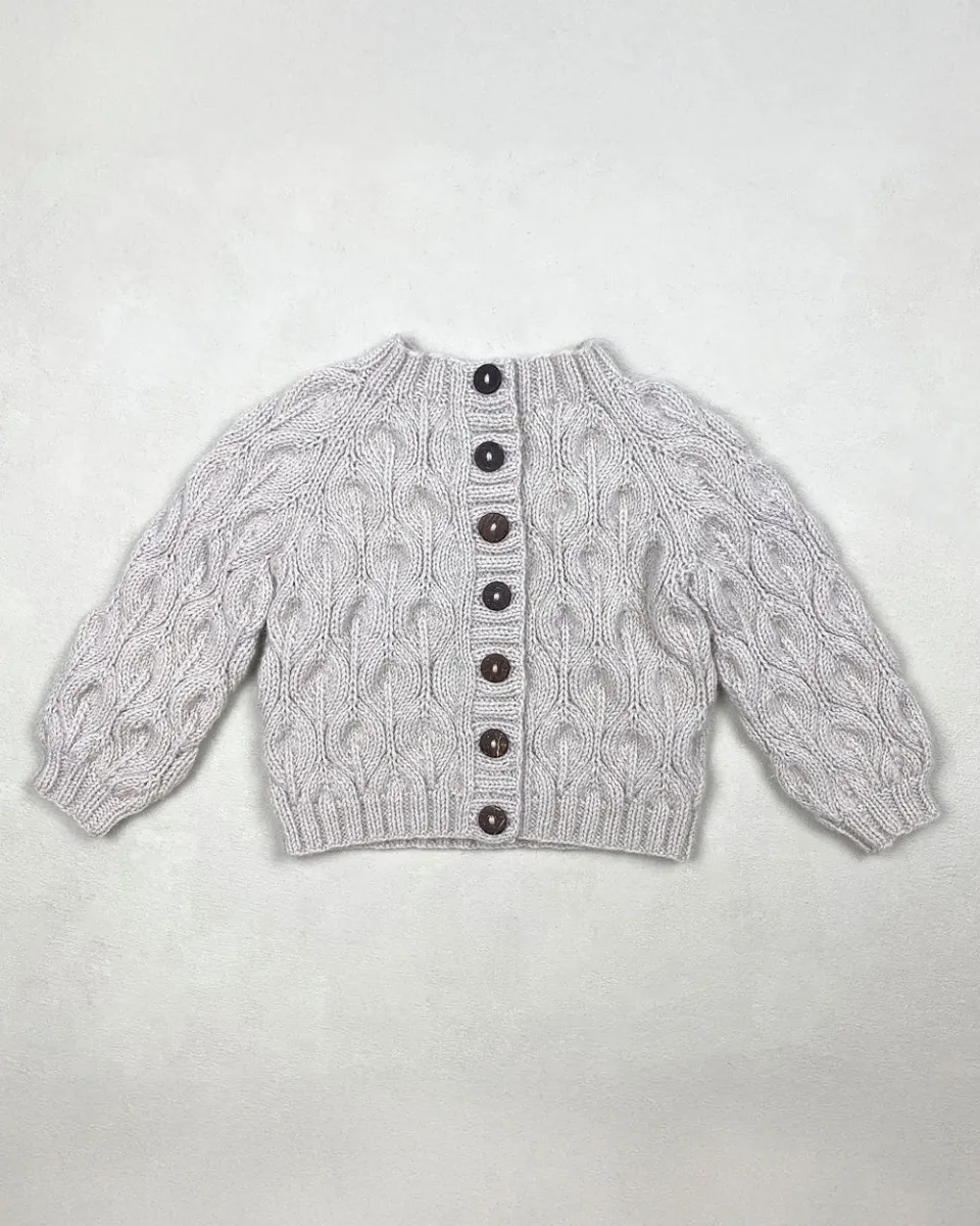 Knitting for Olive Olive Cardigan Baby Strickanleitung Lochmuster