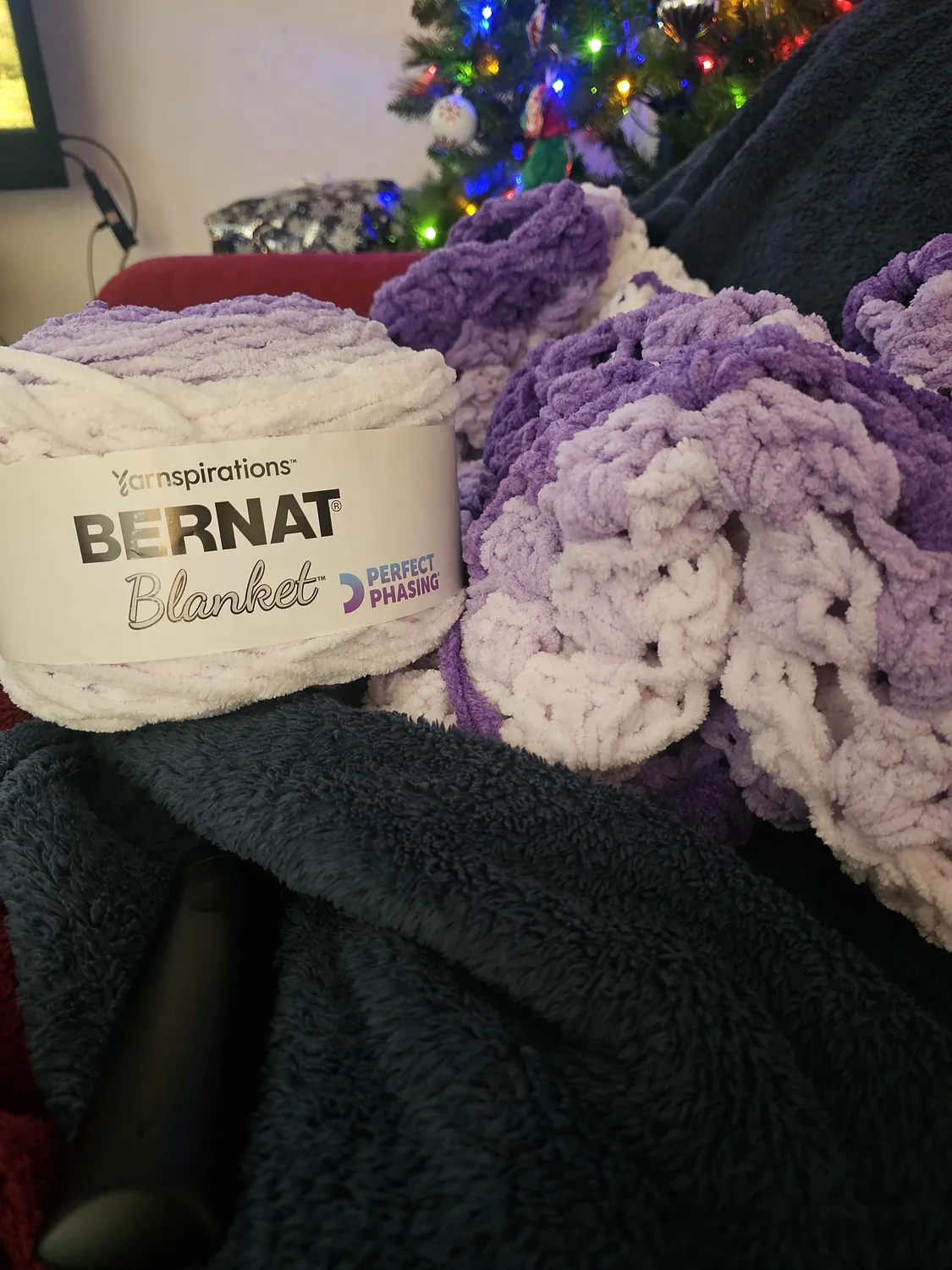 Bernat Blanket Perfect Phasing Chenillegarn 300g Verlauf