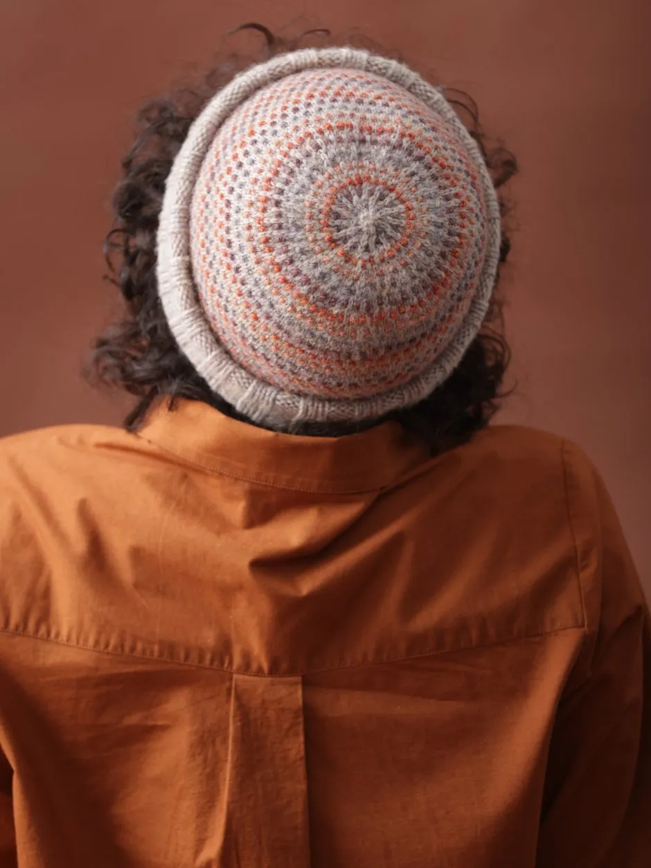 John Arbon Ambient Pop Hat Strickkit The Beautiful Ones