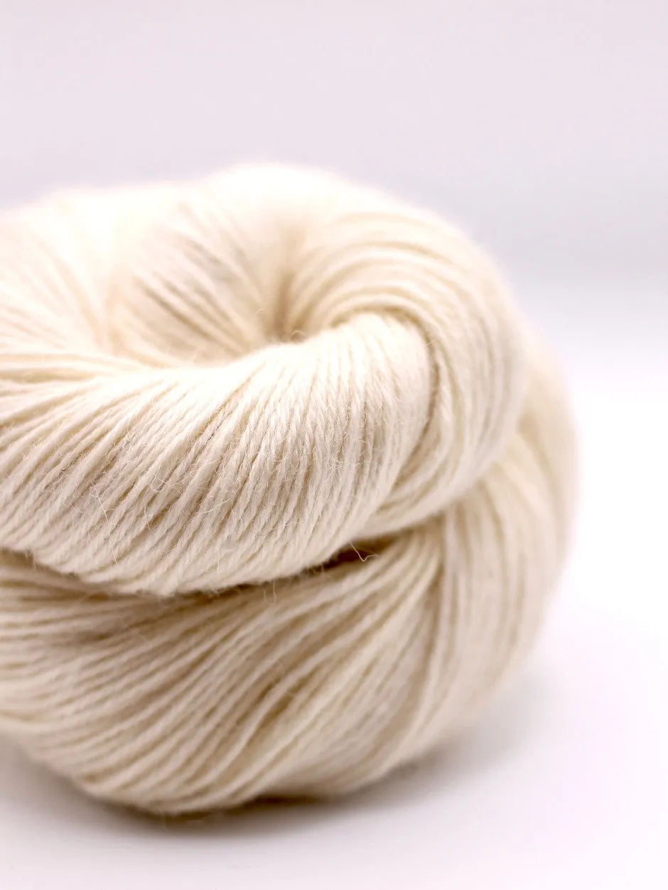John Arbon Seafarer Lace Wolle Moby Dick 100g mit Seide