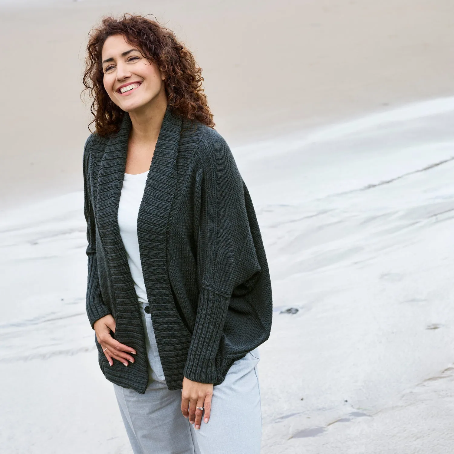 Rosy Green Wool Festa Cardigan Strickanleitung Deutsch PDF