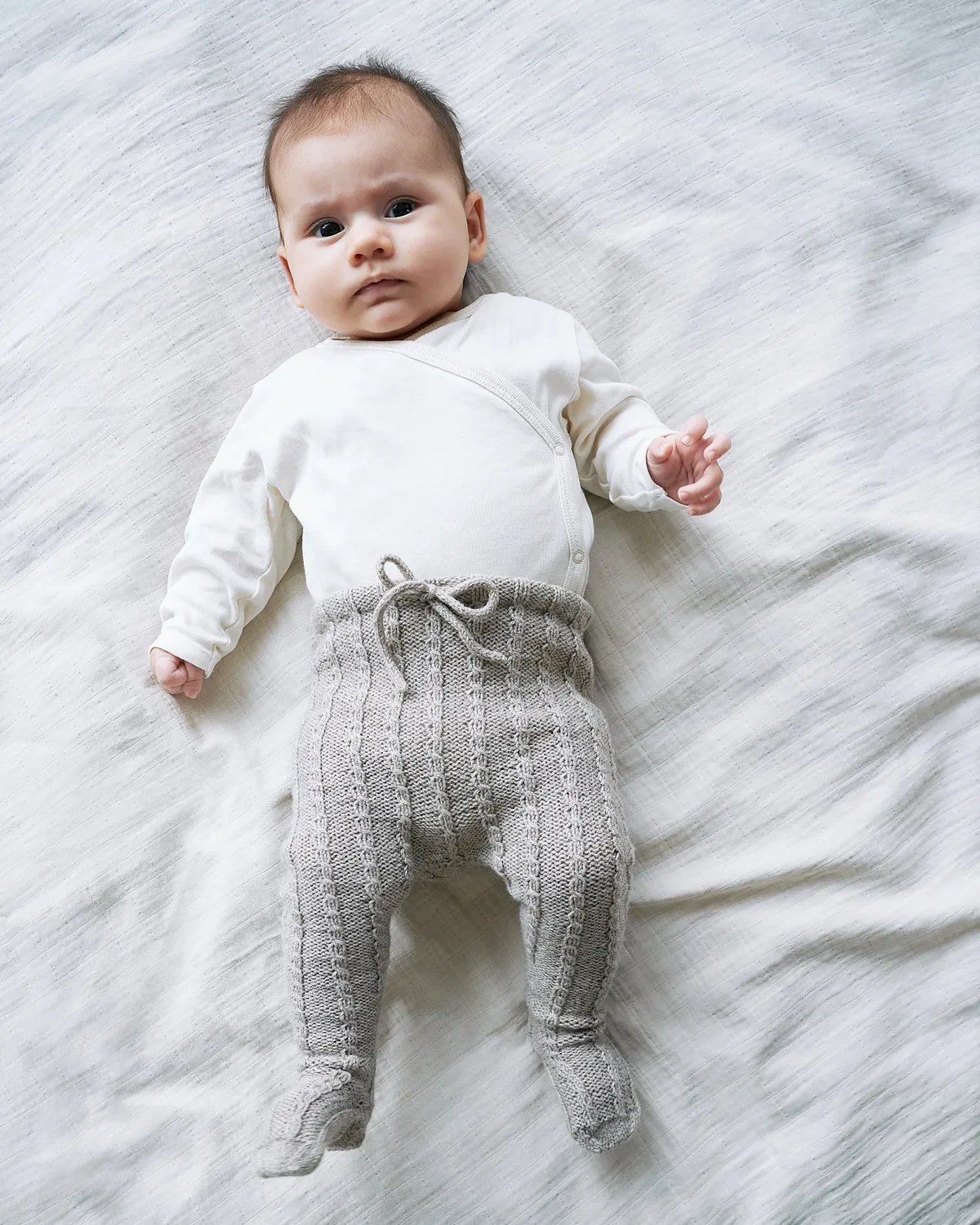 Knitting for Olive Cable Tights Strickanleitung Deutsch Baby Zopf