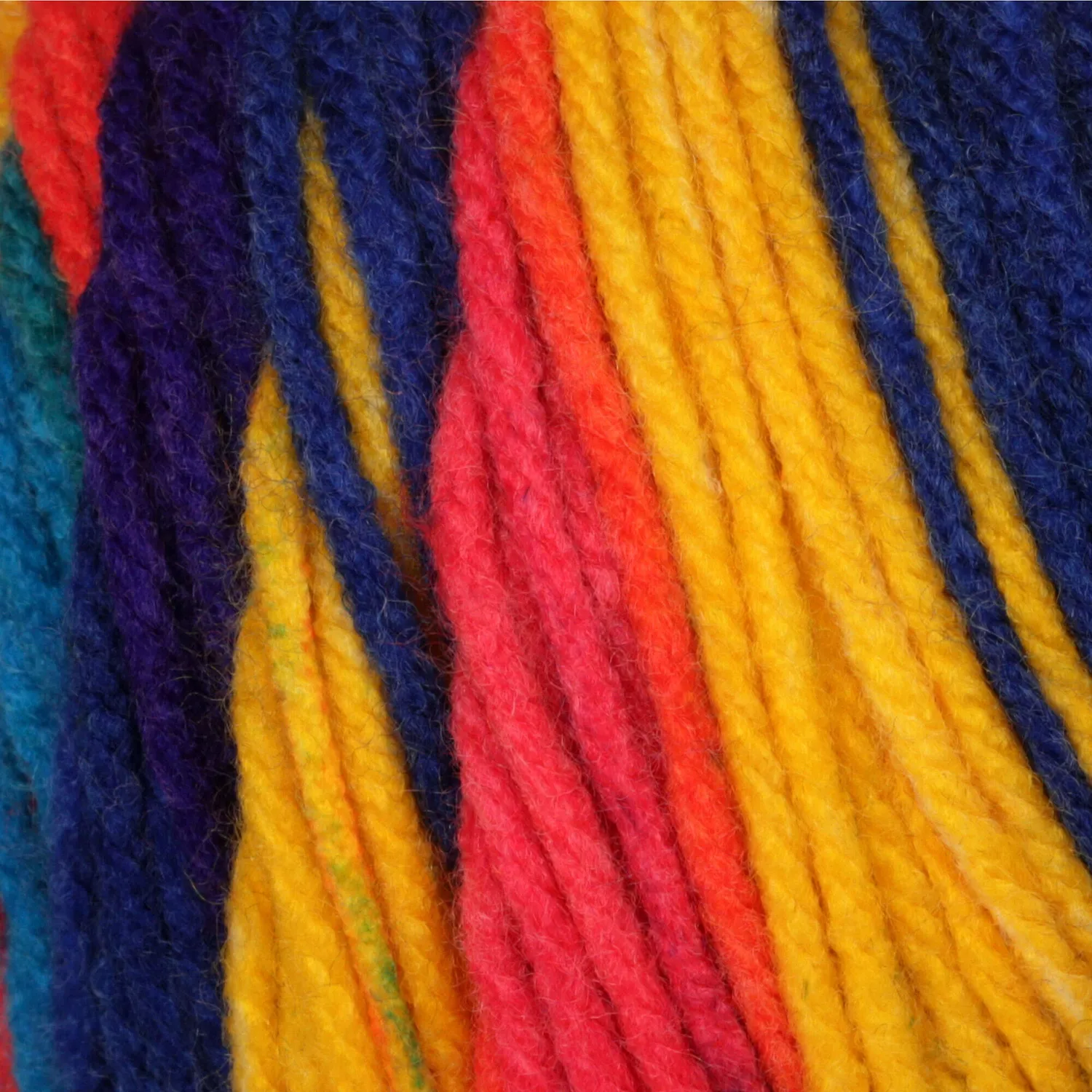 Bernat Super Value Stripes Garn selbststreifend Streifen