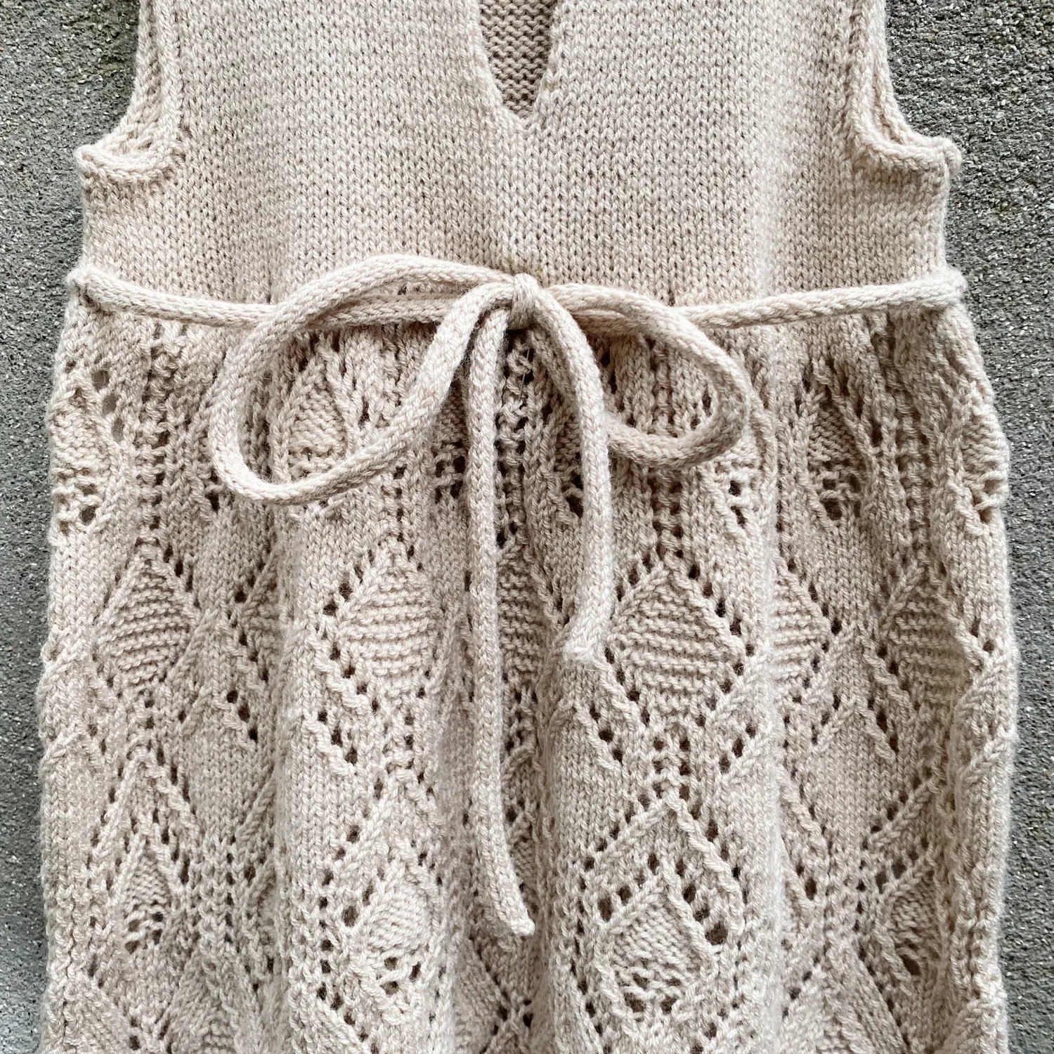 Knitting for Olive Lace Dress Strickanleitung 1-6 Jahre