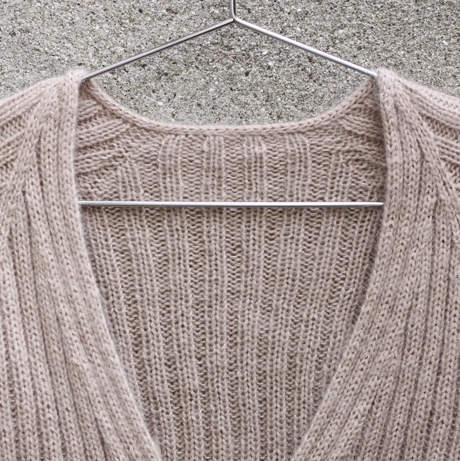 Knitting for Olive Darling Wrap Strickanleitung Wickeljacke Deutsch Rippe