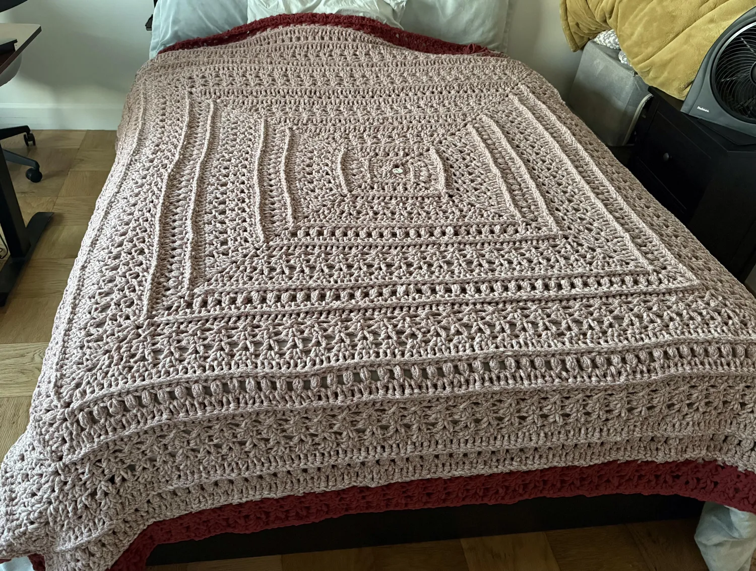 Bernat Blanket Speckle Chenillegarn 300g gesprenkelt