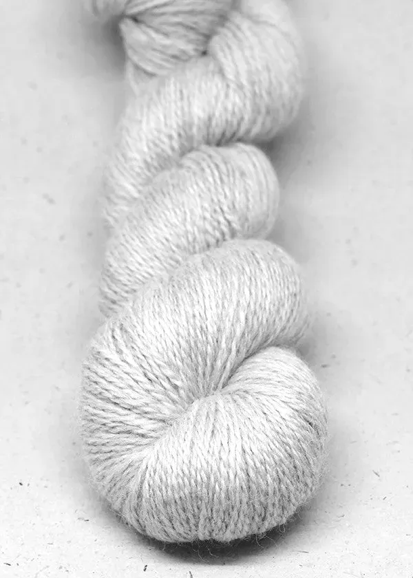 John Arbon Knit by Numbers 4ply Wolle KBN55 Naturweiß 100g hautweich