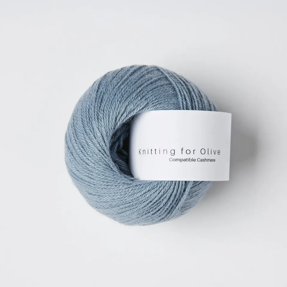 Knitting for Olive Compatible Cashmere Wolle Dusty Dove Blue