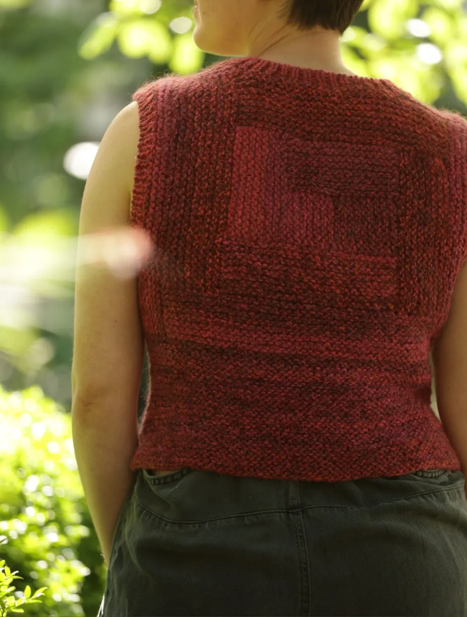 John Arbon Walled Garden Weste Strickkit Warm Tones Gr.1