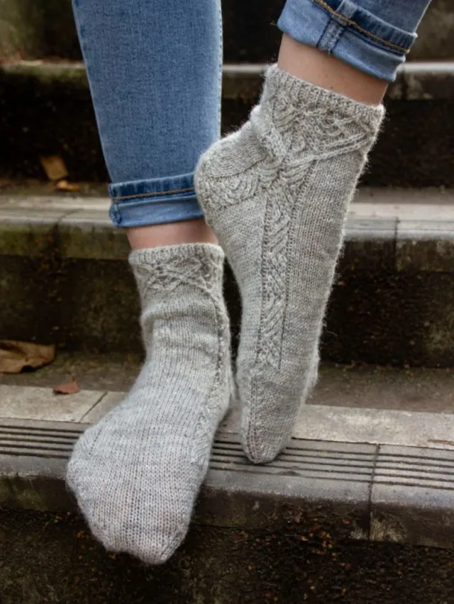 John Arbon Truuduse Socks Strickset Mizzle Sockenwolle Vikkel
