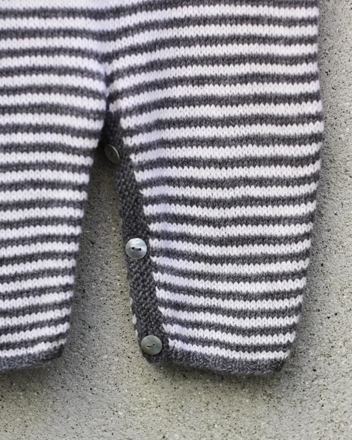 Knitting for Olive Olive's Jumpsuit Strickanleitung Deutsch Baby
