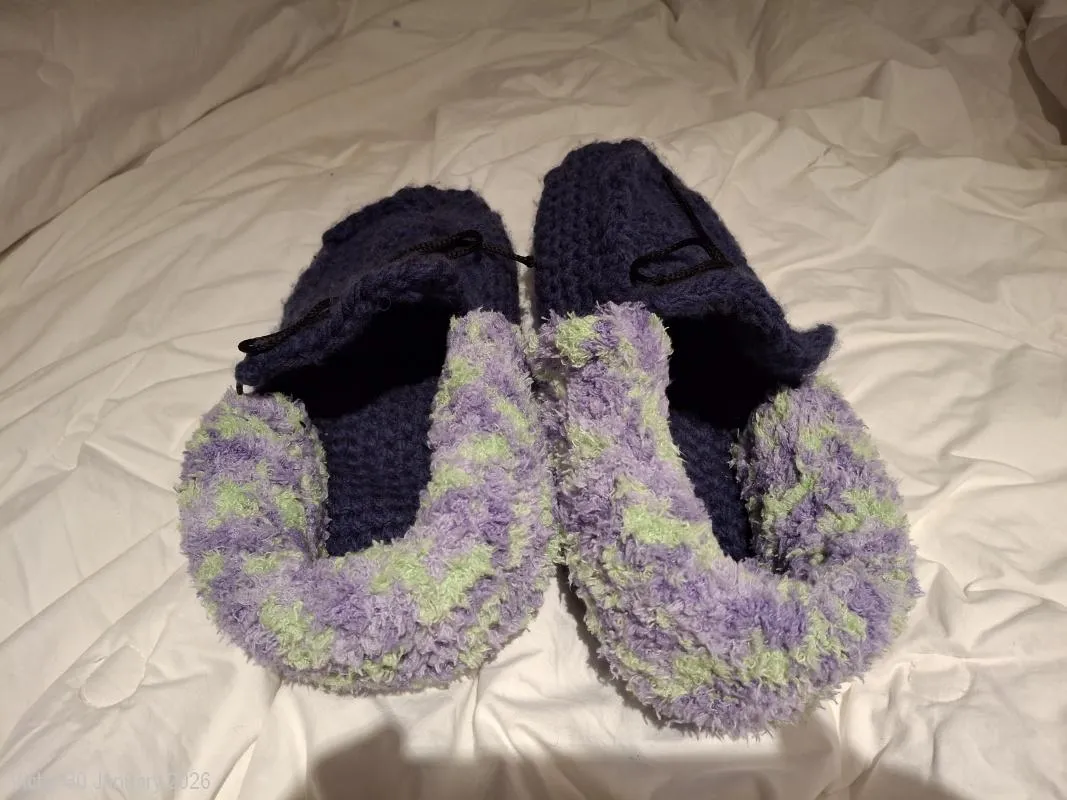 Bernat Pipsqueak Garn Flauschgarn Babydecke Chenille
