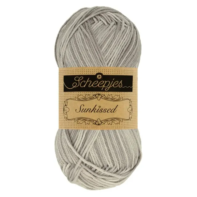 Scheepjes Sunkissed 017 Summer Rain Garn 50g Grau