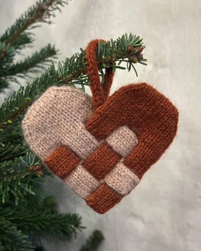 Knitting for Olive Olives Christmas Heart Anleitung Deutsch