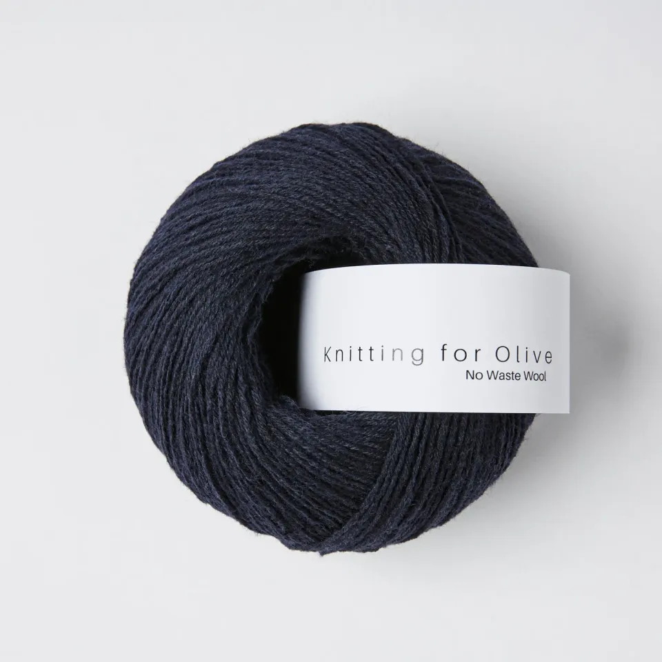 Knitting for Olive No Waste Wool Wolle Dark Navy recycelt