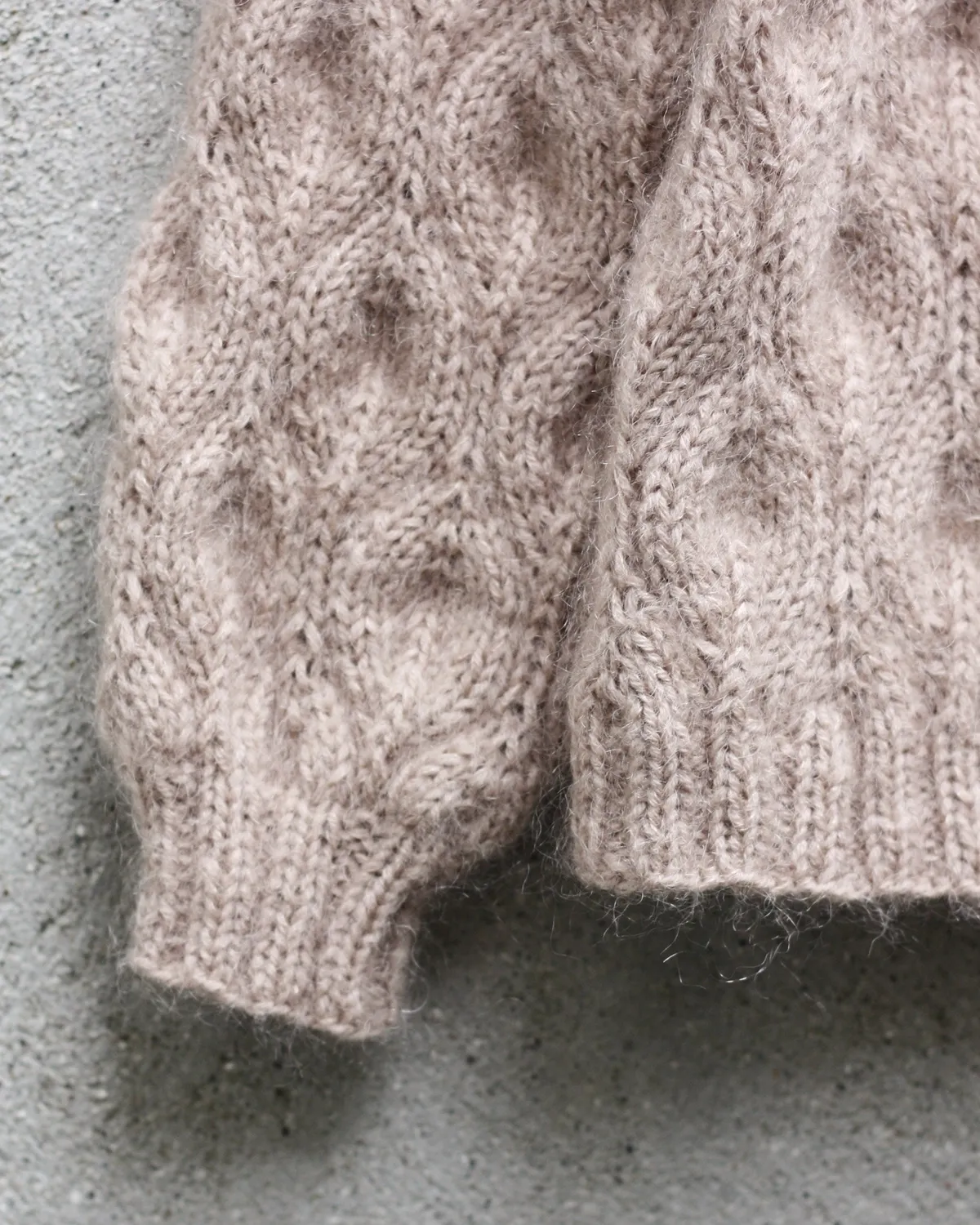 Knitting for Olive Olive Sweater Strickanleitung deutsch Kinder Lochmuster