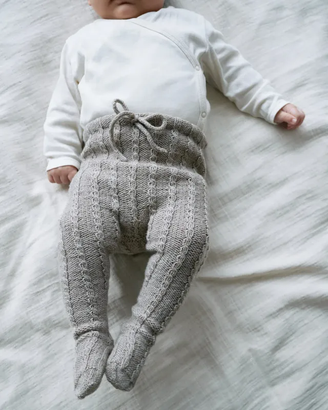 Knitting for Olive Cable Tights Strickanleitung Deutsch Baby Zopf