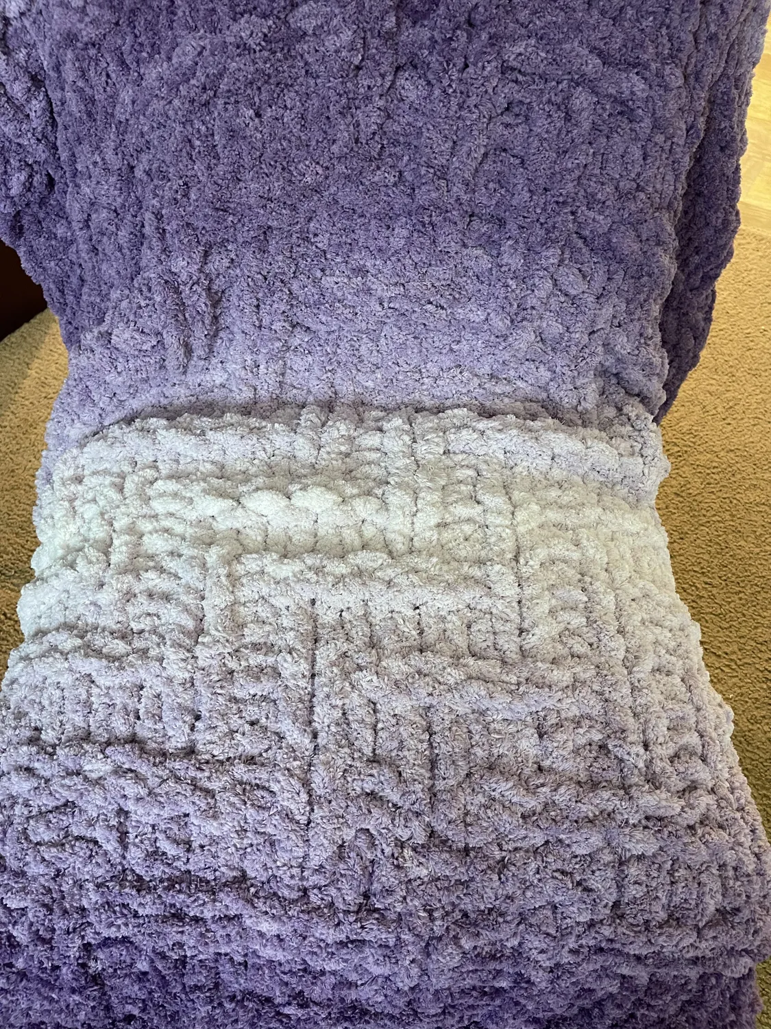 Bernat Blanket Extra Thick Garn 600g Farbverlauf