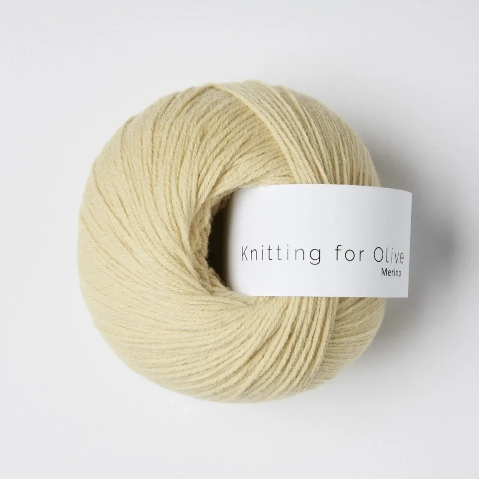 Knitting for Olive Merino Wolle Dusty Banana 50g Gelb
