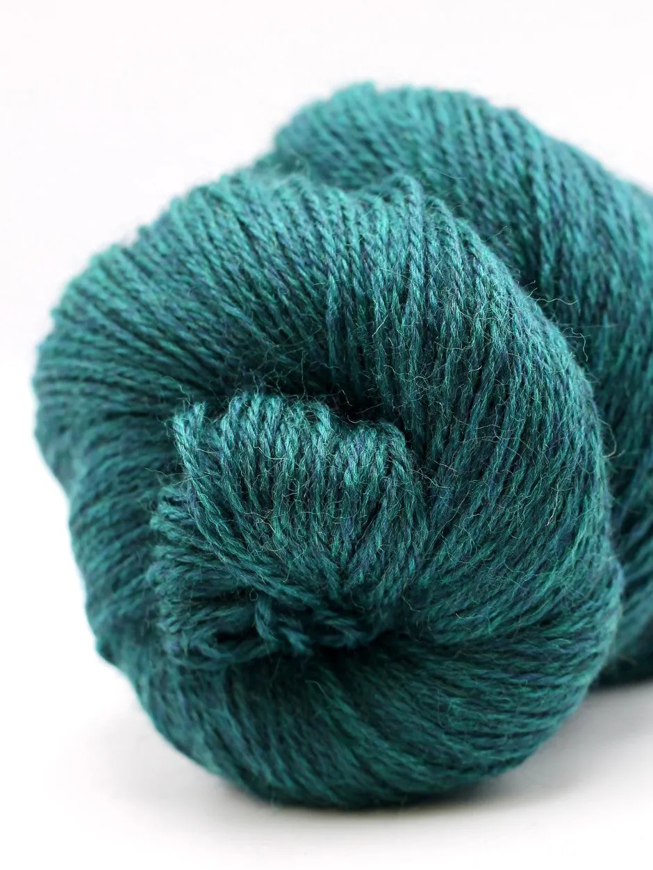John Arbon Positivity Spiral Cowl Häkelkit Moby Dick Seafarer
