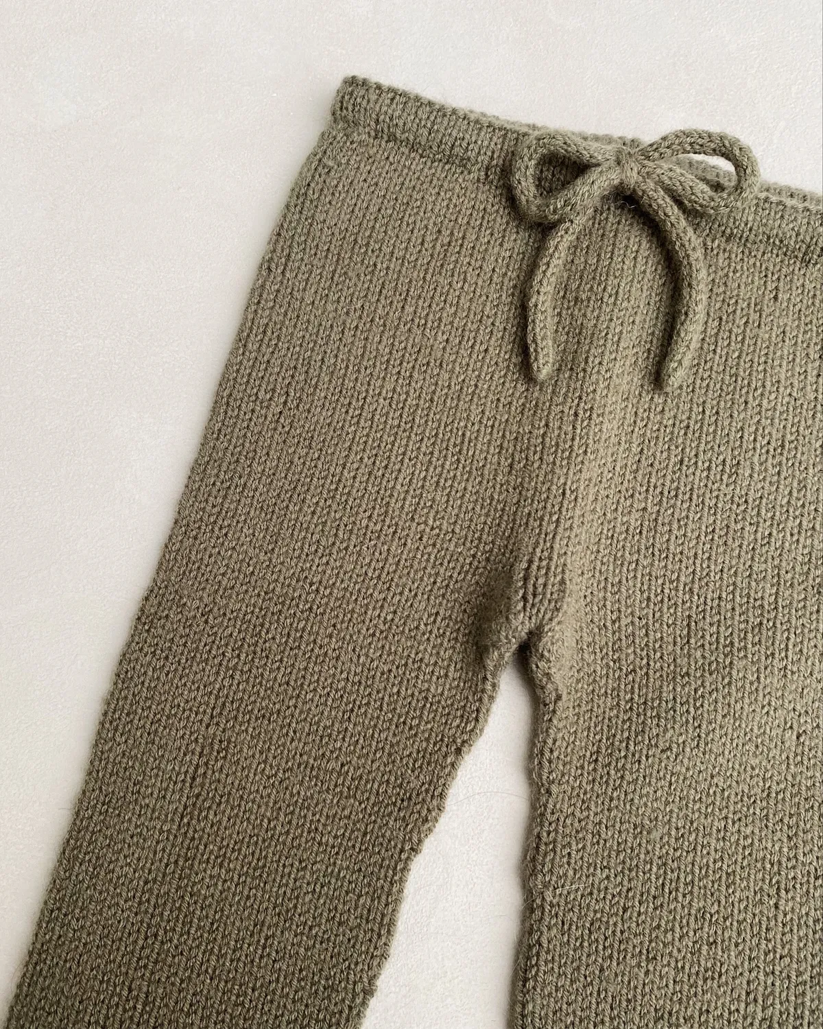 Knitting for Olive Olive's Leggings Strickanleitung Deutsch Baby