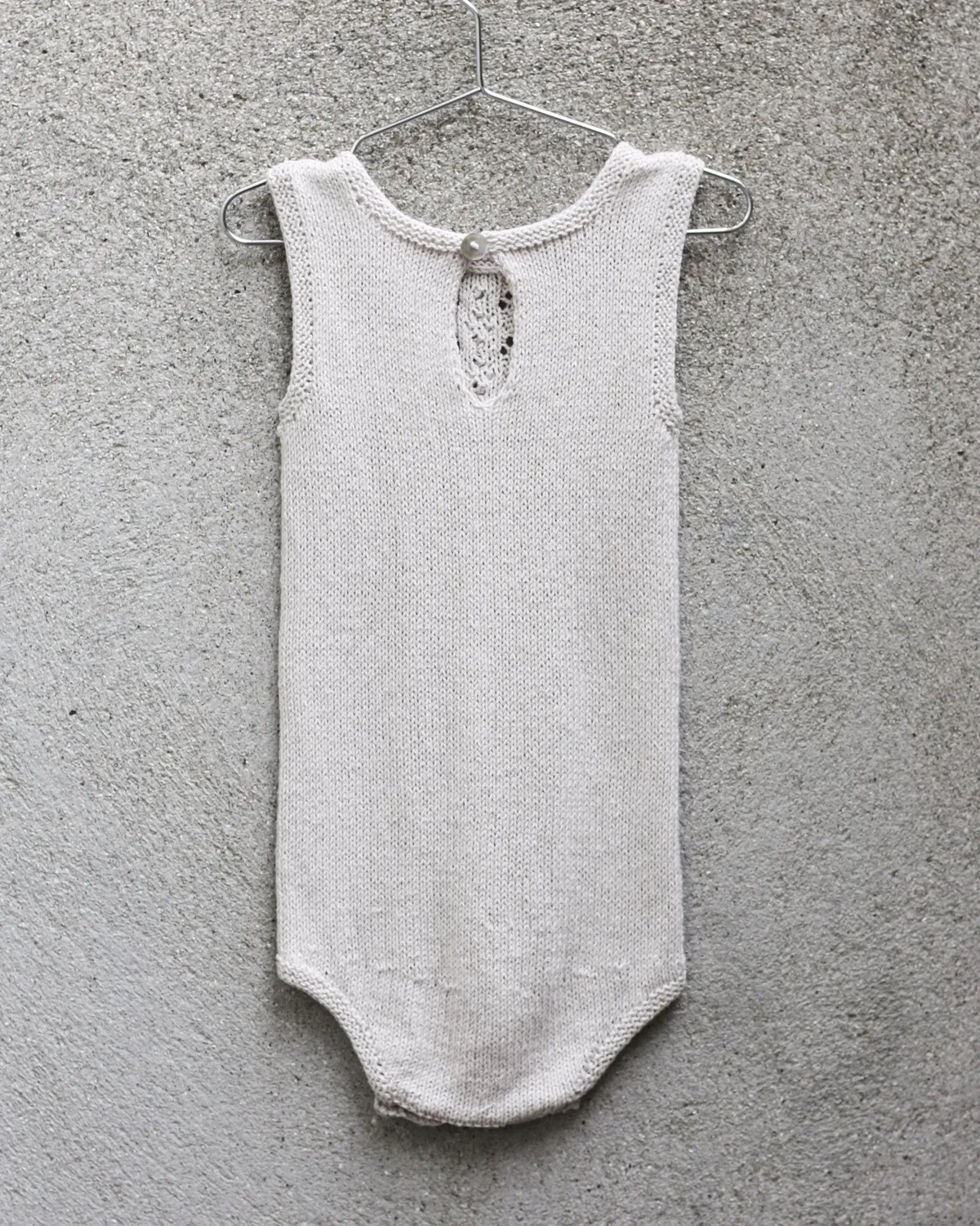Knitting for Olive Blueberry Romper Anleitung 3-24 Monate