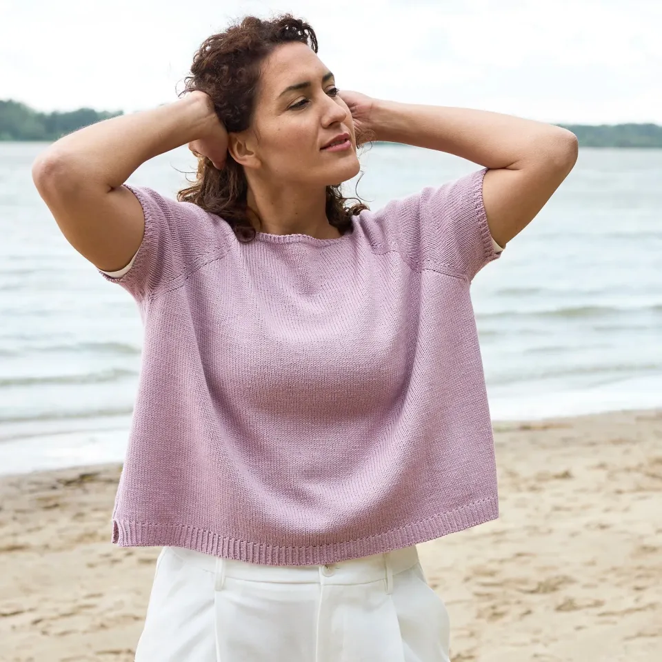 Rosy Green Wool Mengeti Shirt Anleitung Englisch V-Ausschnitt