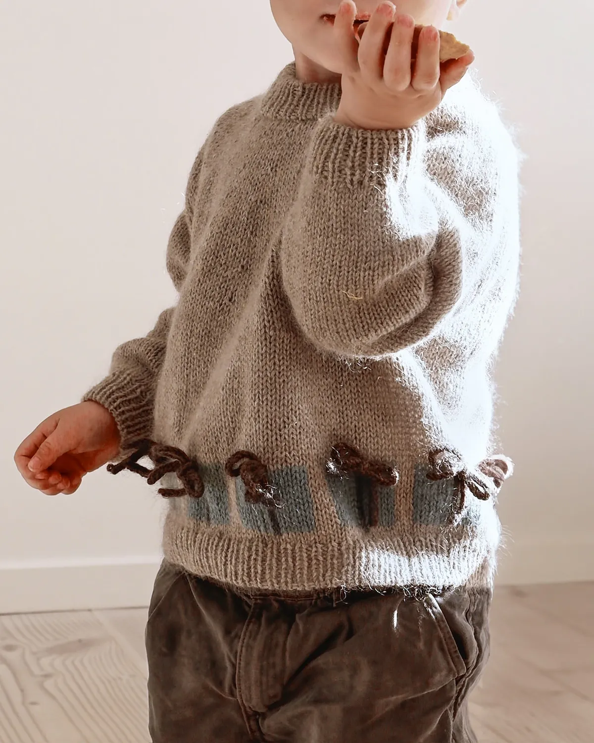 Knitting for Olive Christmas Morning Sweater Strickanleitung Kinder
